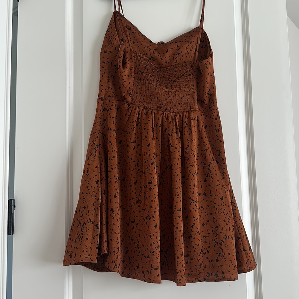 NWT Lulus bombshell bronze dress leopard print. Size Large - Picture 6 of 6
